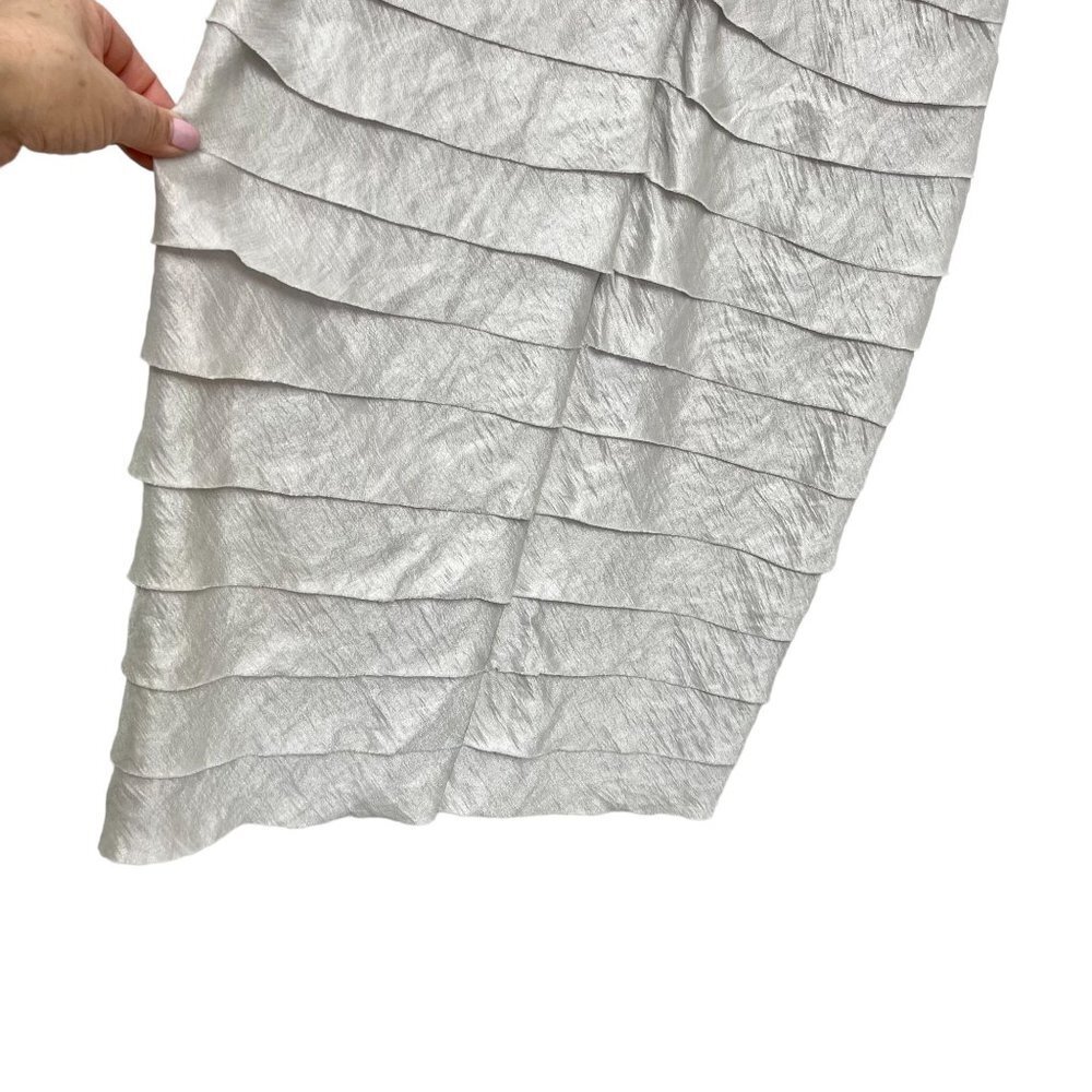 London Times Shimmer Cocktail Party Dress Scoop Neck Ruffled Tiered Pleated 10 - Picture 4 of 11